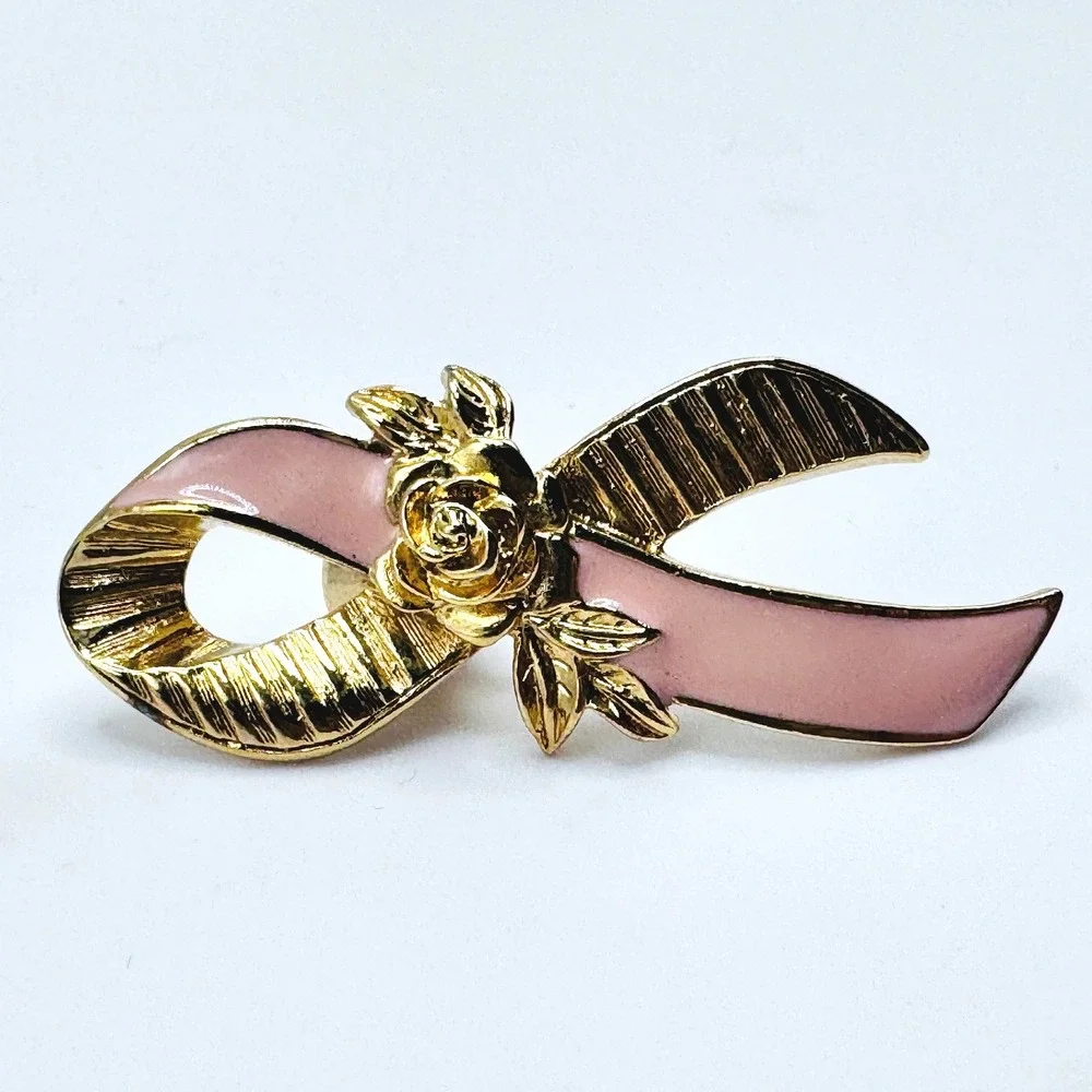 Avon Pink Ribbon Brooch Gold Tone‎ Rose Floral Enamel Breast Cancer Awareness
